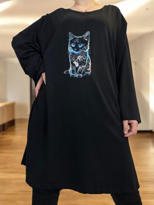 Ελαστική μπλούζα με στάμπα betty