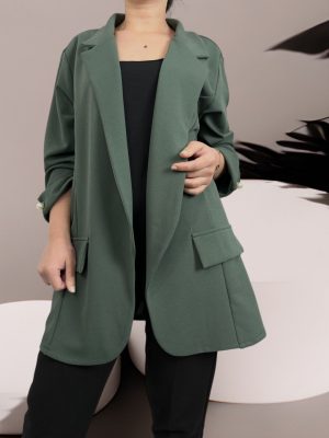 Σακάκι κρέπ με πέρλα στο μανίκι<br/><small class="dmm_sku">Κωδικός προϊόντος: 7610-λαδι</small>