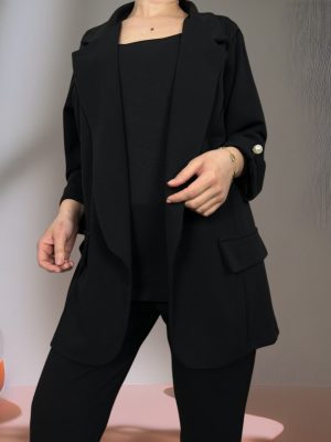 Σακάκι κρέπ με πέρλα στο μανίκι