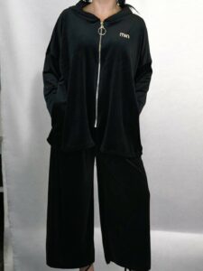 Chic Velvet Σετ με Ζακέτα & Mini Στρας Touch