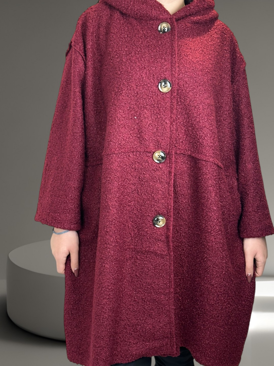 Γυναικείο παλτό μακρύ χνουδωτό με κουκούλα Γυναικείο παλτό μακρύ χνουδωτό με κουκούλα