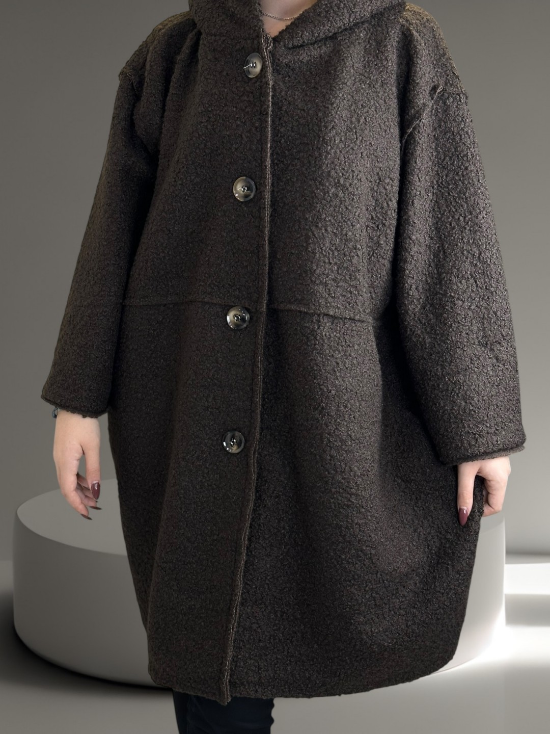 Γυναικείο παλτό μακρύ χνουδωτό με κουκούλα Γυναικείο παλτό μακρύ χνουδωτό με κουκούλα