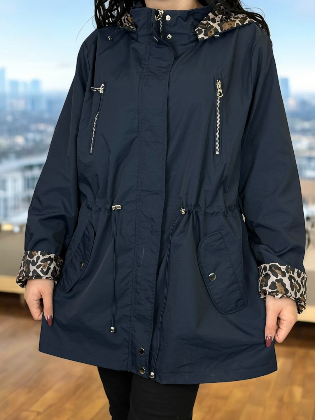 Καμπαρντίνα με φόδρα λεοπάρ για στυλ Καμπαρντίνα με φόδρα λεοπάρ για στυλ