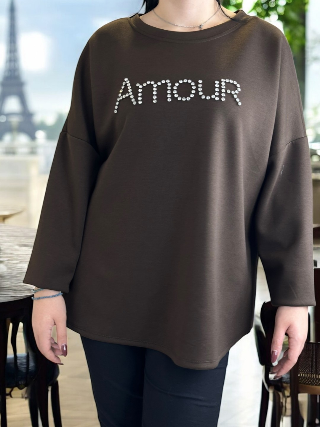 Άνετη μπλούζα σε baby φούτερ ύφασμα Άνετη μπλούζα σε baby φούτερ ύφασμα