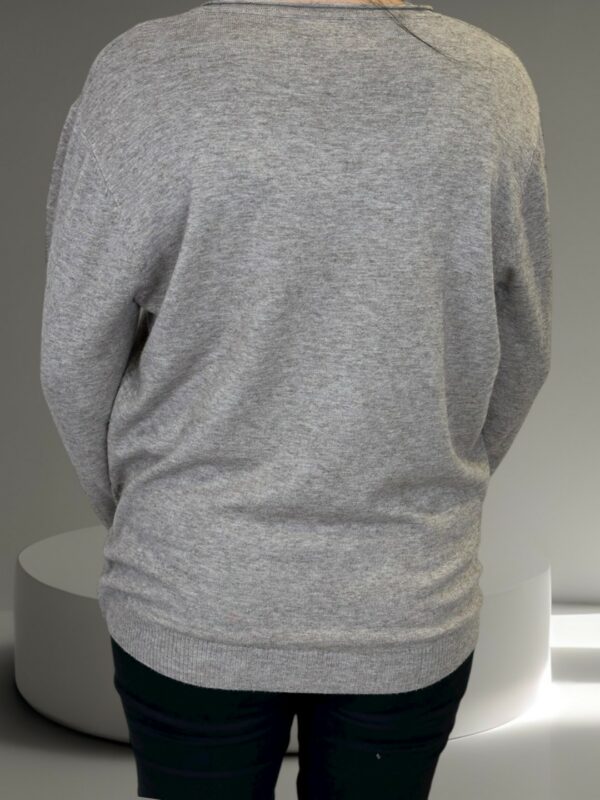 Κλασικό πουλόβερ V-neck