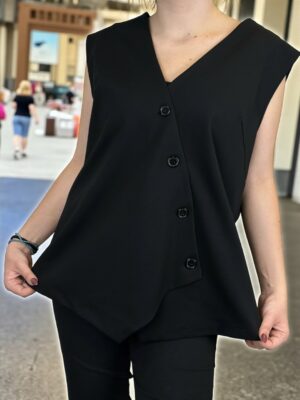 Minimal γιλέκο σε ποντοστόφα με μοντέρνα γραμμή<br/><small class="dmm_sku">Κωδικός προϊόντος: 8273-μαυρο</small>