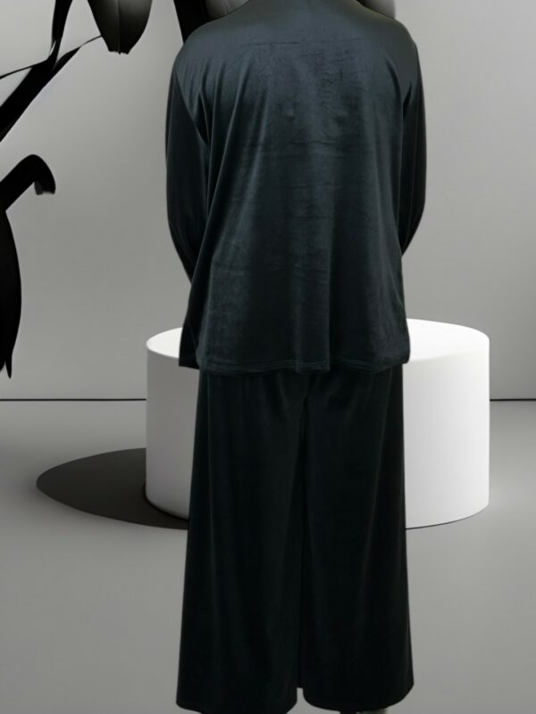 Cozy βελούδινο σετ με κορδέλα για stylish εμφανίσεις