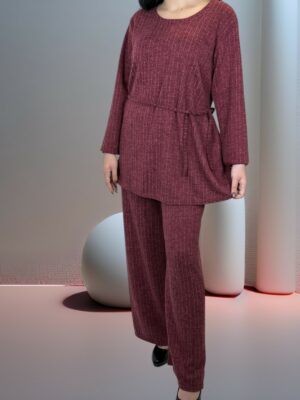 Απαλό  σετ με stylish λεπτή ζώνη<br/><small class="dmm_sku">Κωδικός προϊόντος: 8280-μπορντο</small>