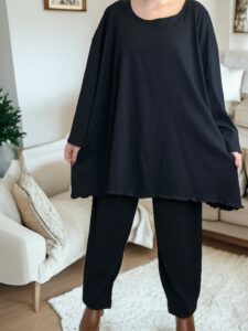 Σετ με  λεπτή ρίγα για μοντέρνο look
