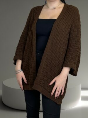 Πλεκτή ζακέτα που χαρίζει στιλ και άνεση