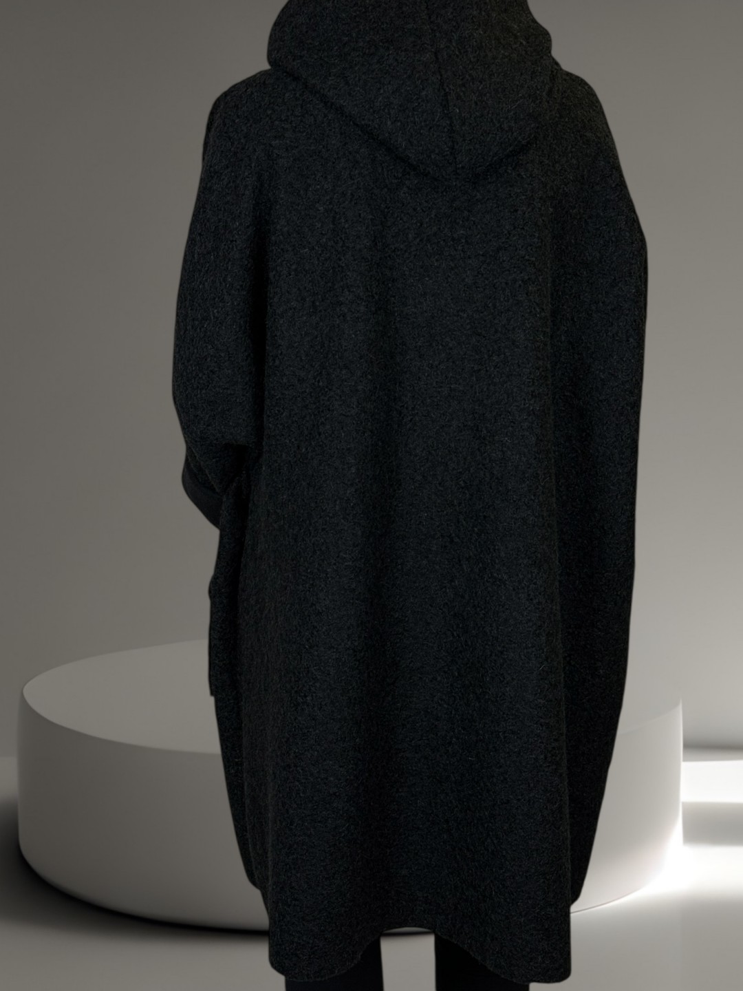 Παλτοζακέτα με απαλή υφή και λουλουδάτη λεπτομέρεια Παλτοζακέτα με απαλή υφή και λουλουδάτη λεπτομέρεια