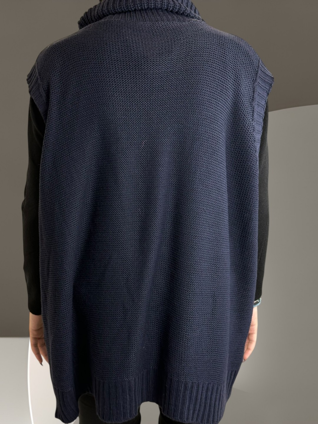 Απαλό πλεκτό ζιβάγκο χωρίς μανίκια Απαλό πλεκτό ζιβάγκο χωρίς μανίκια