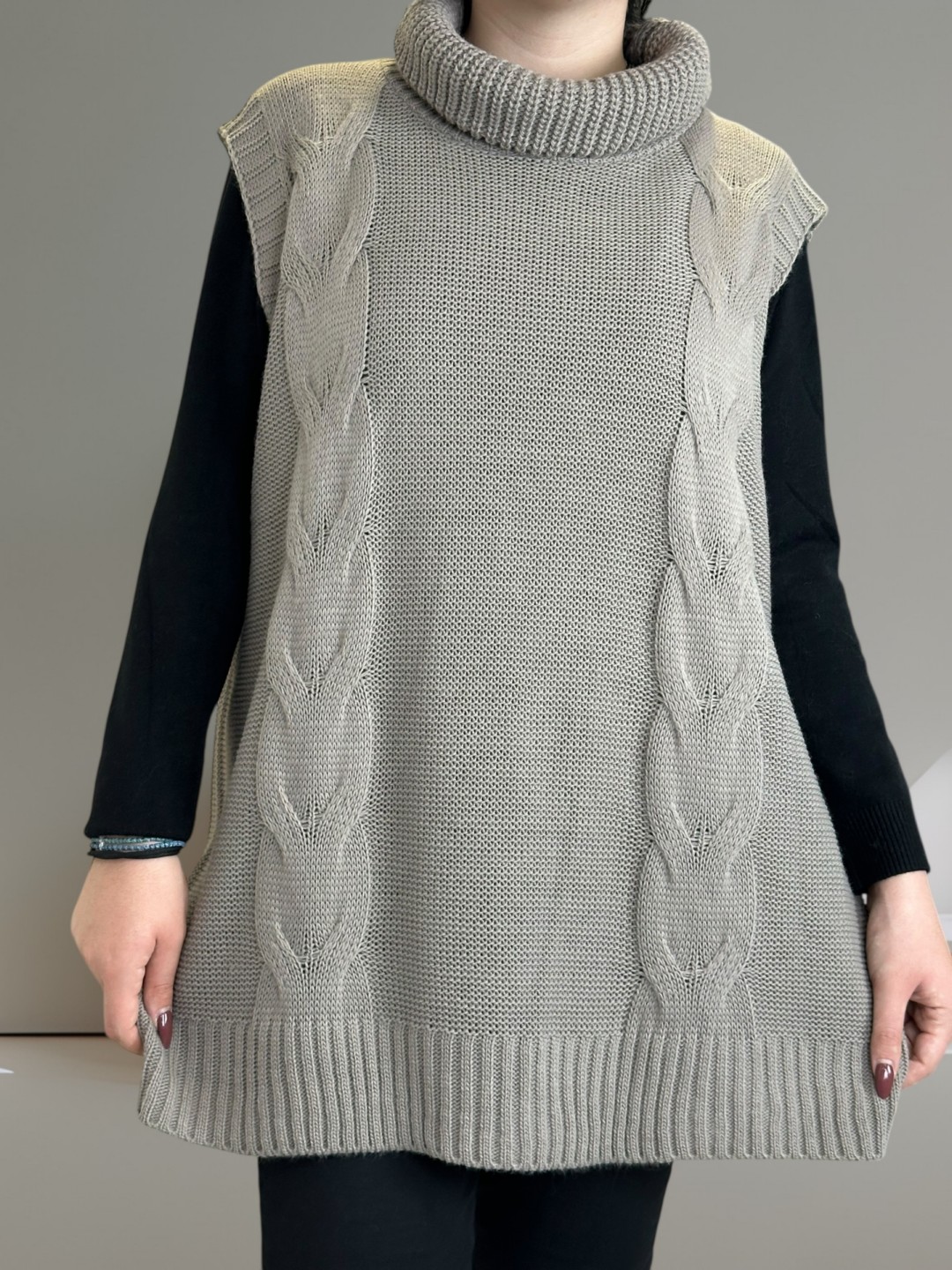 Απαλό πλεκτό ζιβάγκο χωρίς μανίκια Απαλό πλεκτό ζιβάγκο χωρίς μανίκια