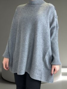 Πουλόβερ σε plus γραμμή με απαλή υφή