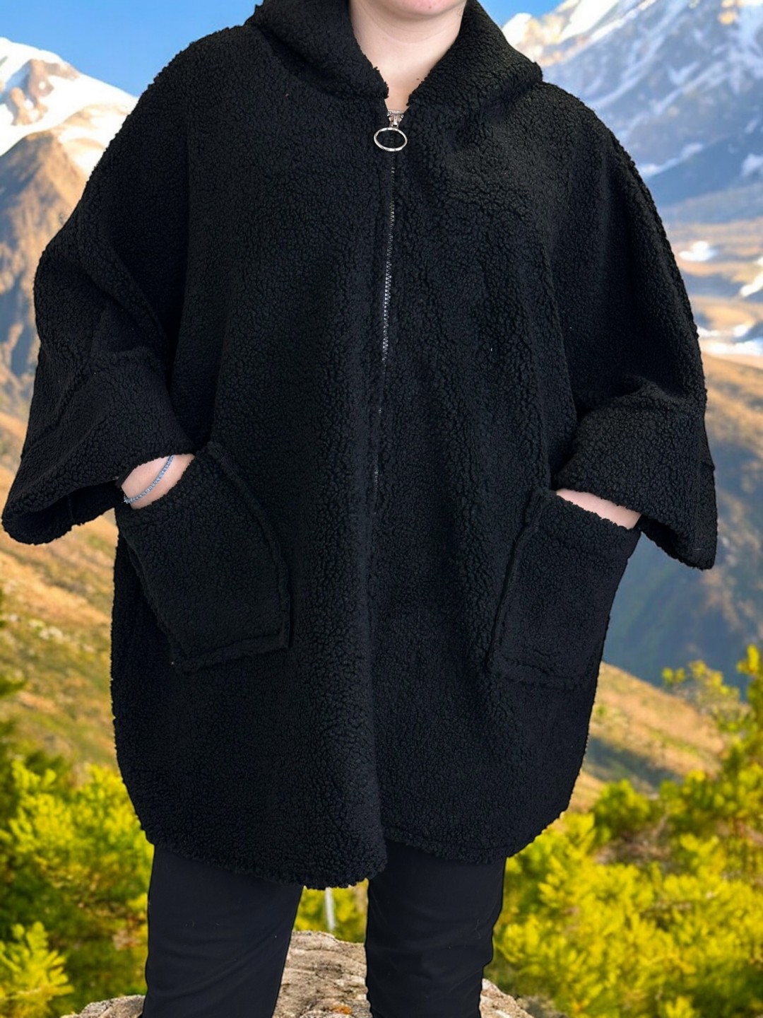 PLUS SIZE Ζακέτα Προβατάκι με Στιλ και Ζεστασιά PLUS SIZE Ζακέτα Προβατάκι με Στιλ και Ζεστασιά