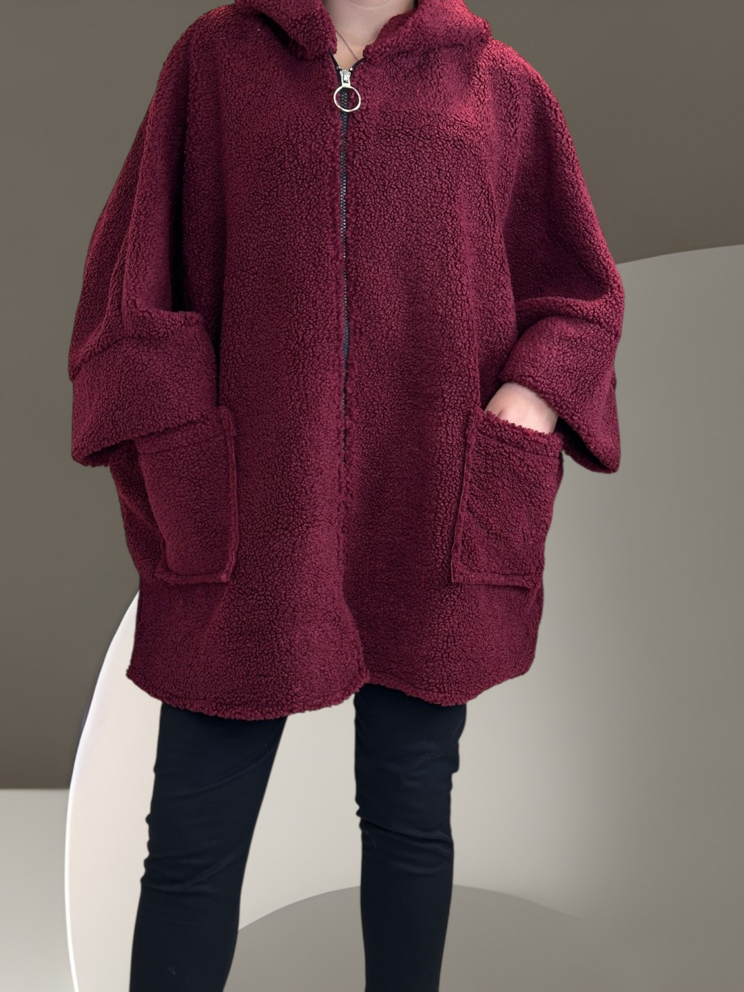 PLUS SIZE Ζακέτα Προβατάκι με Στιλ και Ζεστασιά PLUS SIZE Ζακέτα Προβατάκι με Στιλ και Ζεστασιά