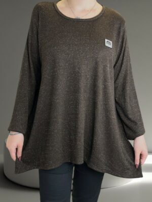 Μπλούζα με λάμψη από ασημί κλωστή και σχέδιο μύτες