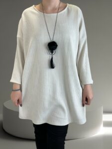 Κομψό κοτλέ μπλουζοφόρεμα με κολιέ