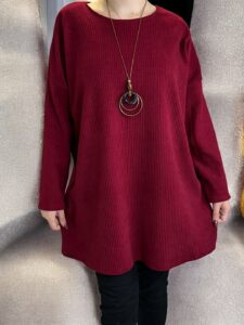 Κομψό κοτλέ μπλουζοφόρεμα με κολιέ