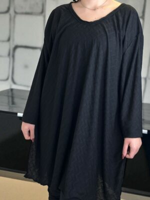 Μαύρο μπλουζοφόρεμα με ανάγλυφη υφή