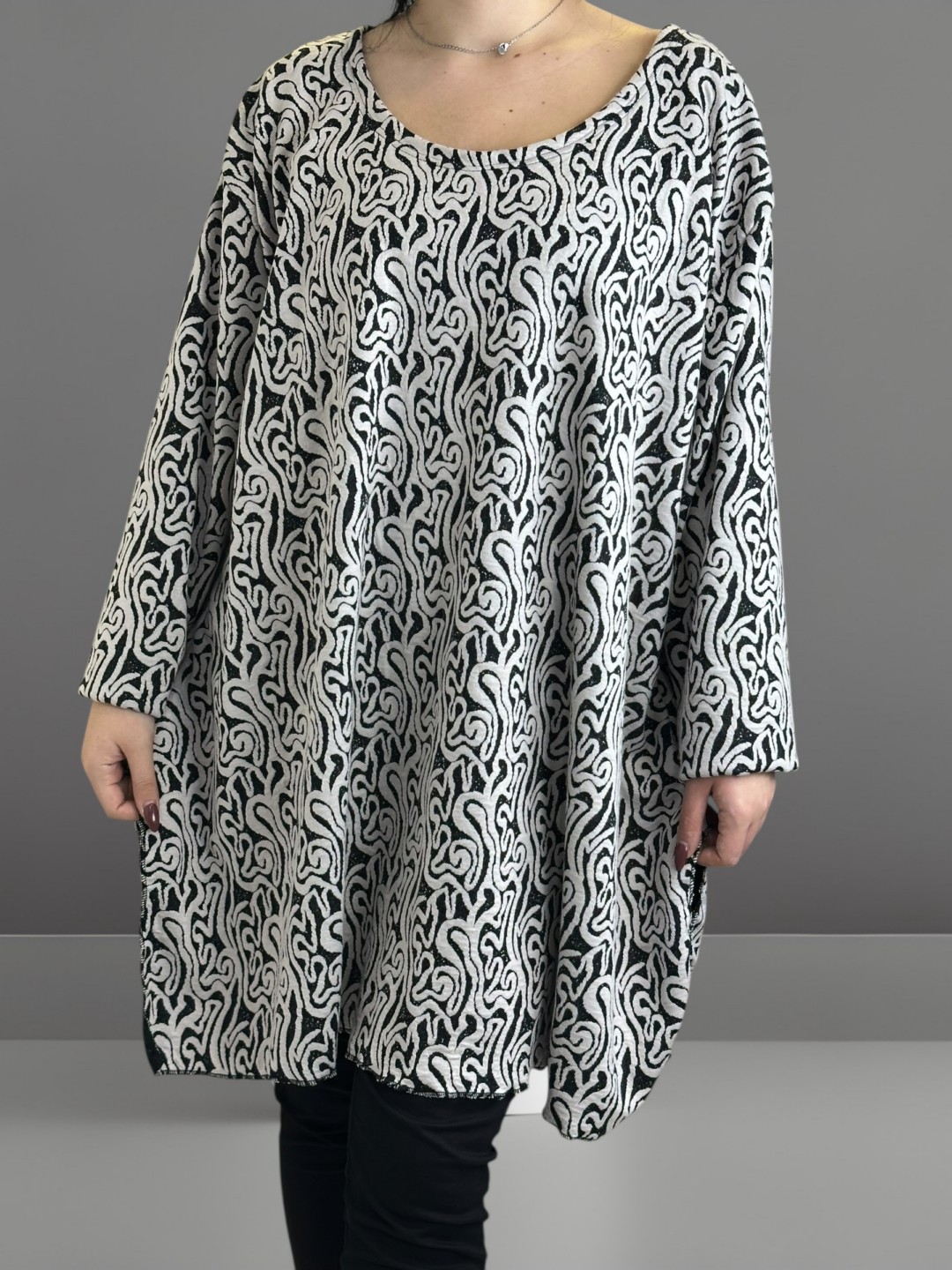 Μπλουζοφόρεμα με απαλό ύφασμα για καθημερινές εμφανίσεις Μπλουζοφόρεμα με απαλό ύφασμα για καθημερινές εμφανίσεις