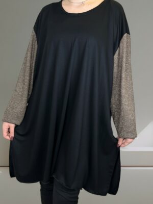 Μπλουζοφόρεμα με λουλουδένια μανίκια