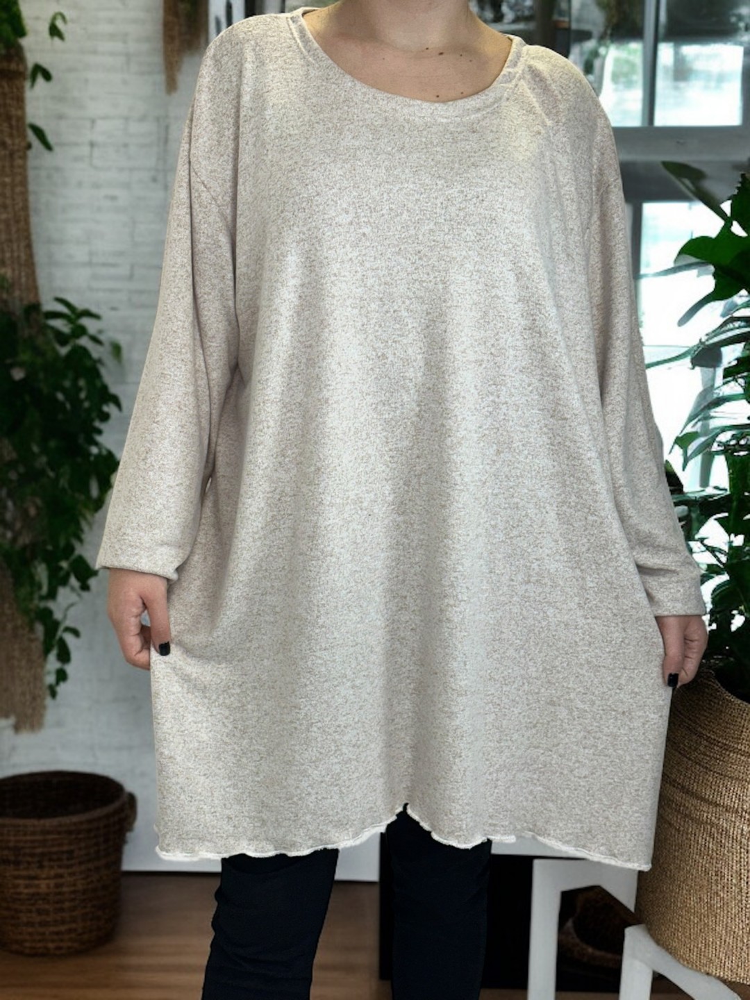 Μπλουζοφόρεμα με σχέδιο ζιγκ-ζαγκ Μπλουζοφόρεμα με σχέδιο ζιγκ-ζαγκ