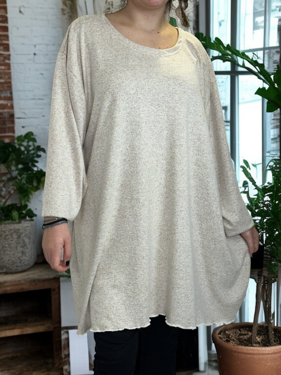 Μπλουζοφόρεμα με σχέδιο ζιγκ-ζαγκ Μπλουζοφόρεμα με σχέδιο ζιγκ-ζαγκ