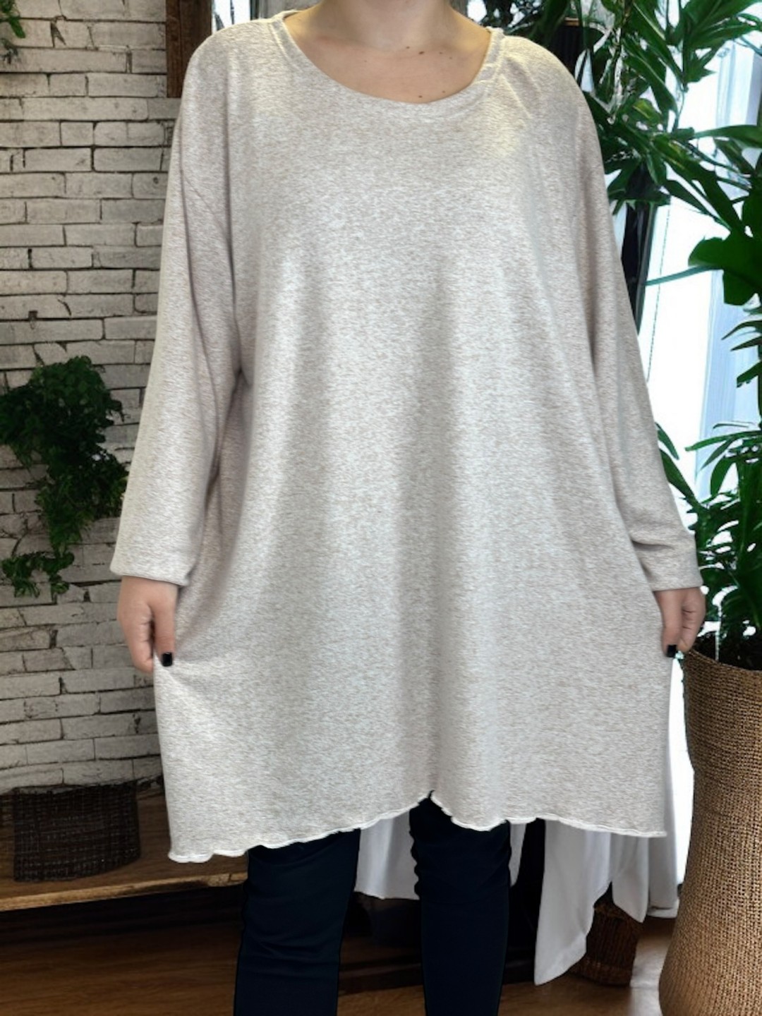 Μπλουζοφόρεμα με σχέδιο ζιγκ-ζαγκ Μπλουζοφόρεμα με σχέδιο ζιγκ-ζαγκ