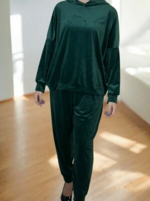 Άνετη βελουτέ σετ φόρμα