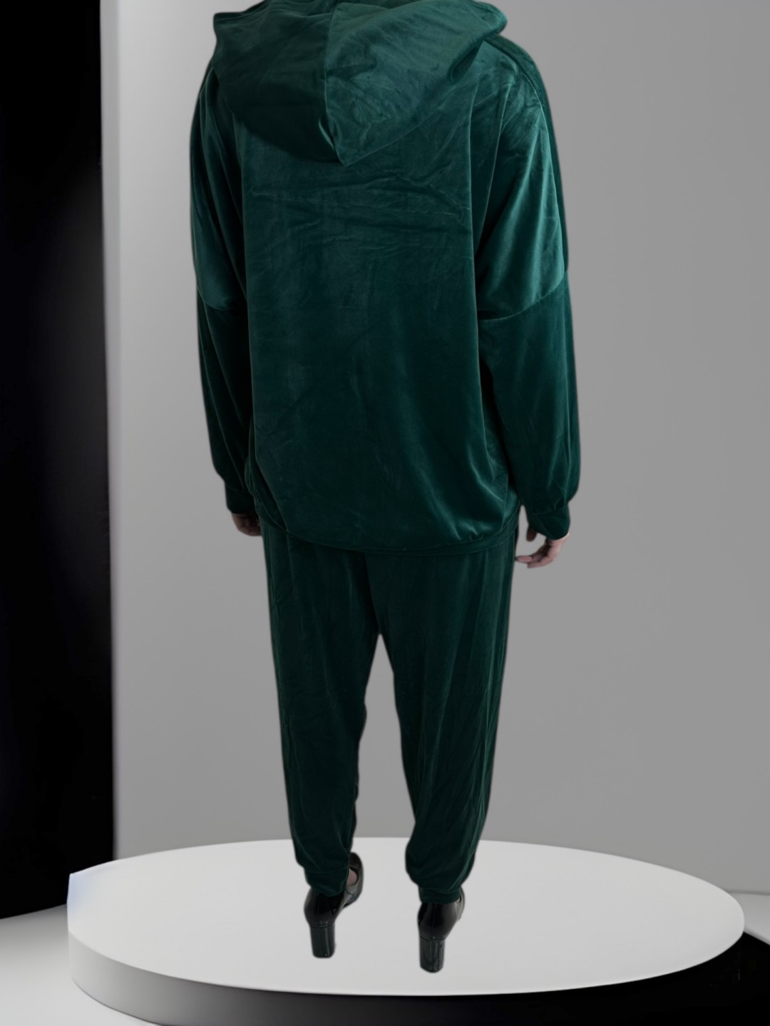 Άνετη βελουτέ σετ φόρμα Άνετη βελουτέ σετ φόρμα