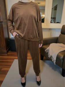 Άνετη βελουτέ σετ φόρμα