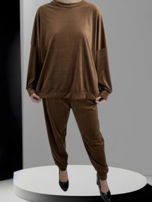 Άνετη βελουτέ σετ φόρμα