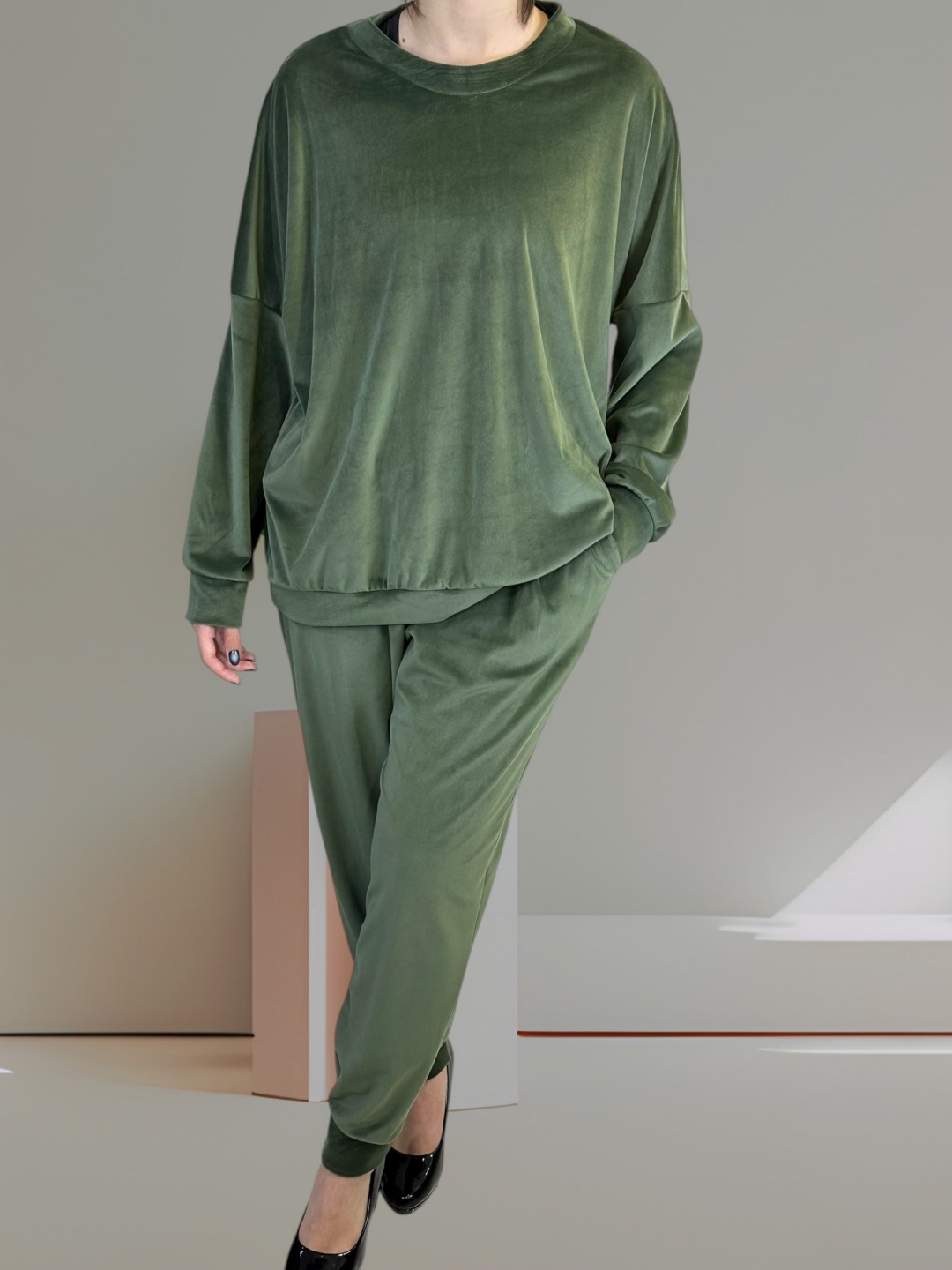 Άνετη βελουτέ σετ φόρμα Άνετη βελουτέ σετ φόρμα