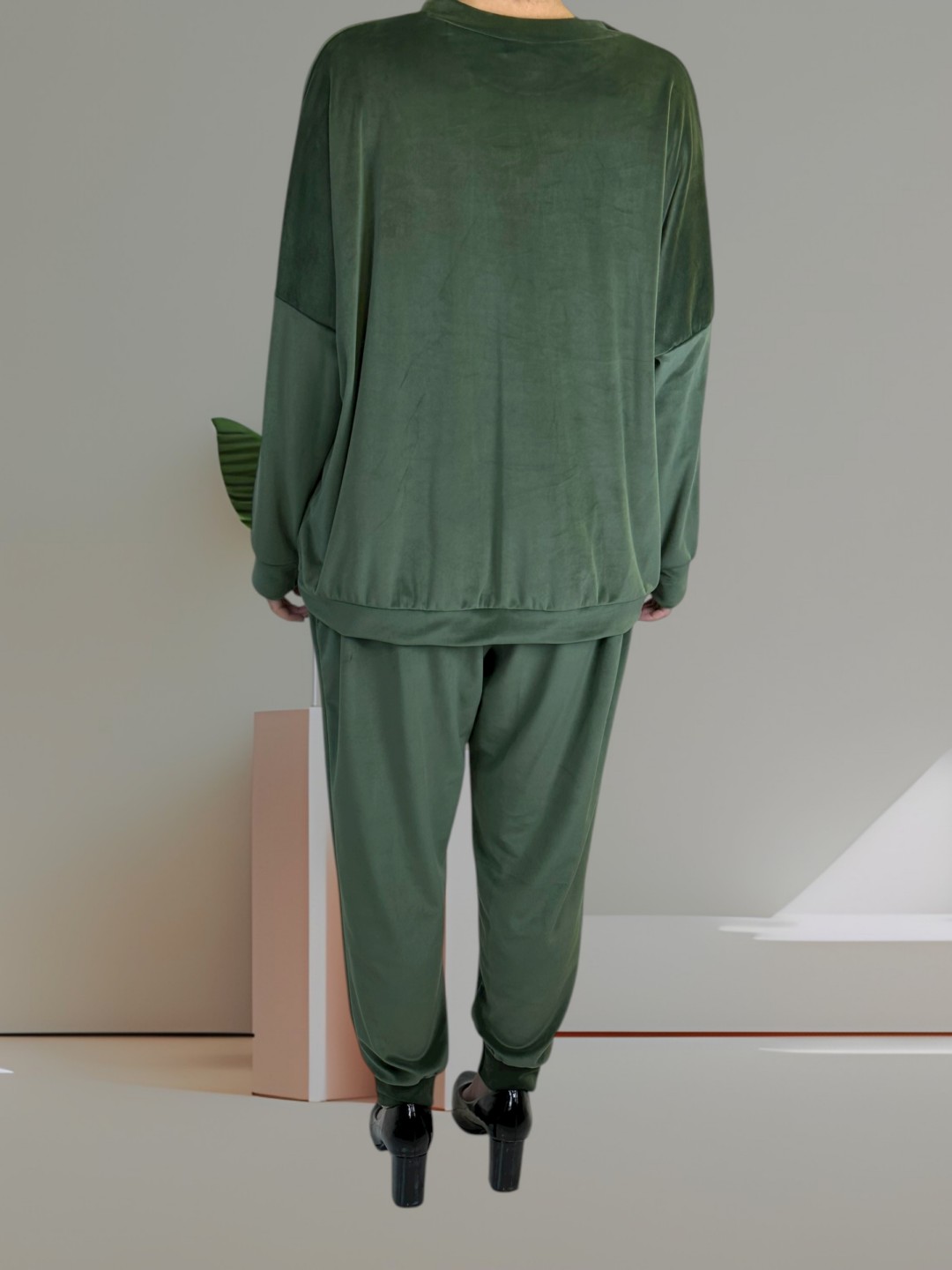 Άνετη βελουτέ σετ φόρμα Άνετη βελουτέ σετ φόρμα