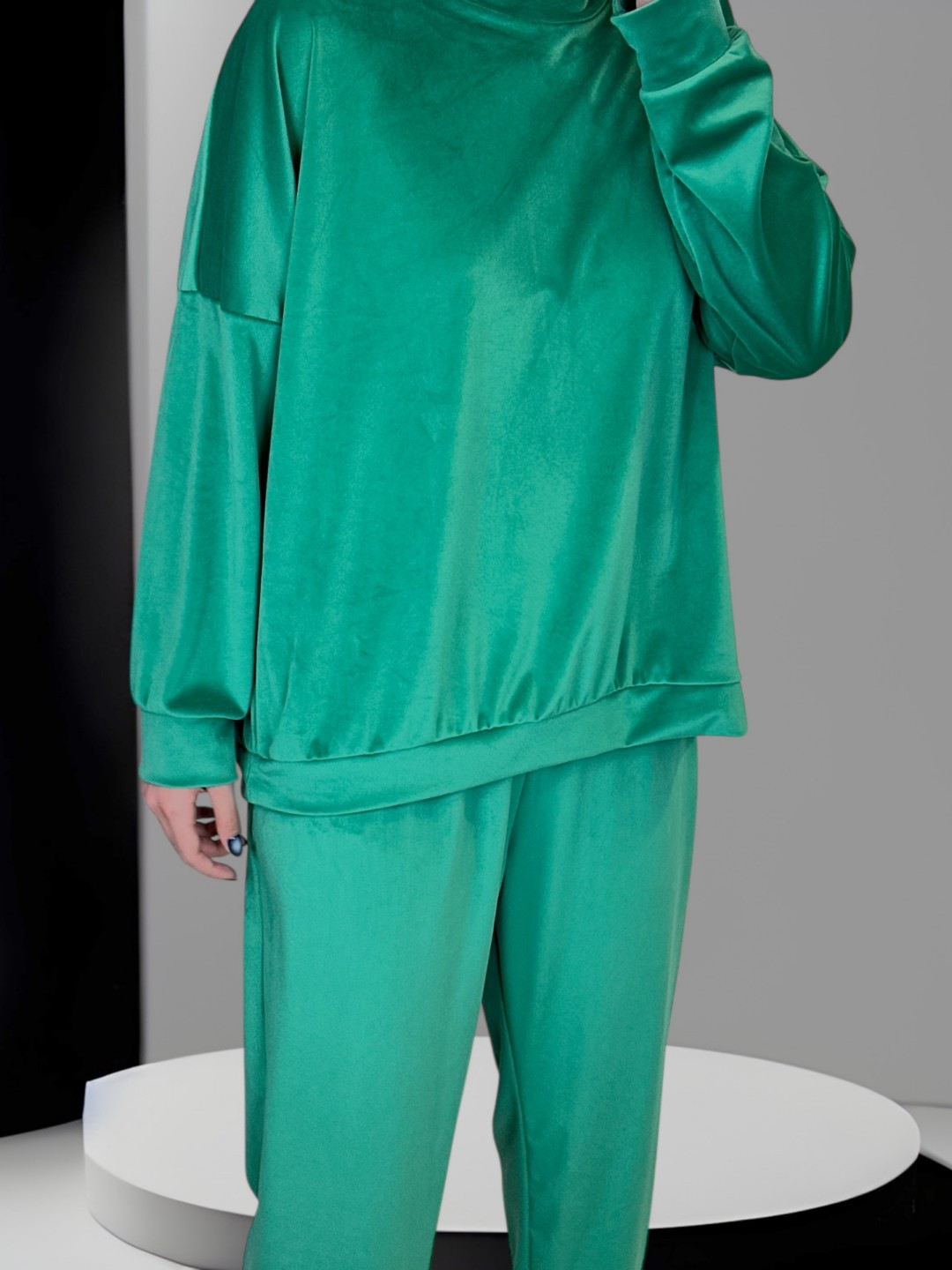 Άνετη βελουτέ σετ φόρμα Άνετη βελουτέ σετ φόρμα