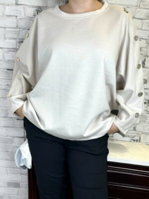 Μπλούζα με διακοσμητικά κουμπιά στα μανίκια