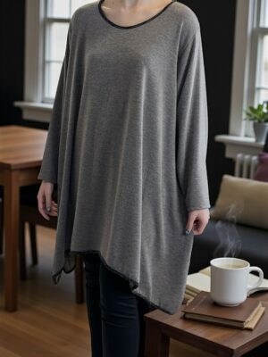 Κομψό μπλουζοφόρεμα με διακριτικές λούρεξ πινελιές