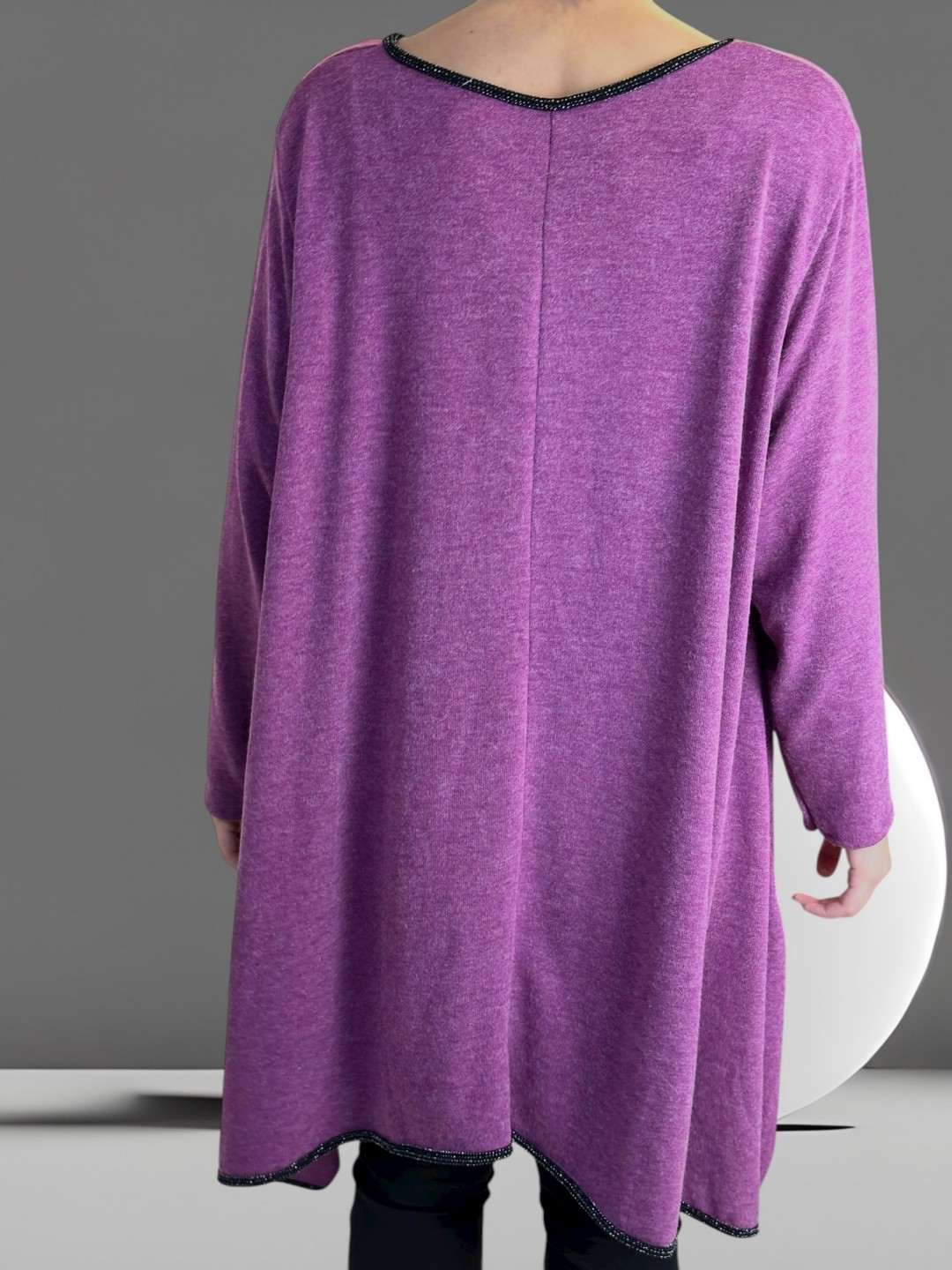 Κομψό μπλουζοφόρεμα με διακριτικές λούρεξ πινελιές Κομψό μπλουζοφόρεμα με διακριτικές λούρεξ πινελιές