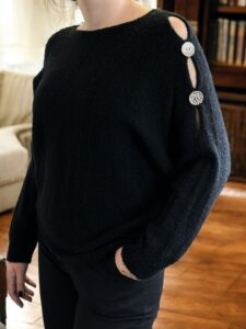 Πουλόβερ μακρύ με ανοίγματα