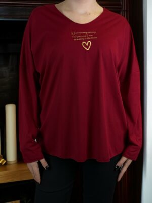 Μπλούζα  με χρυσά γράμματα