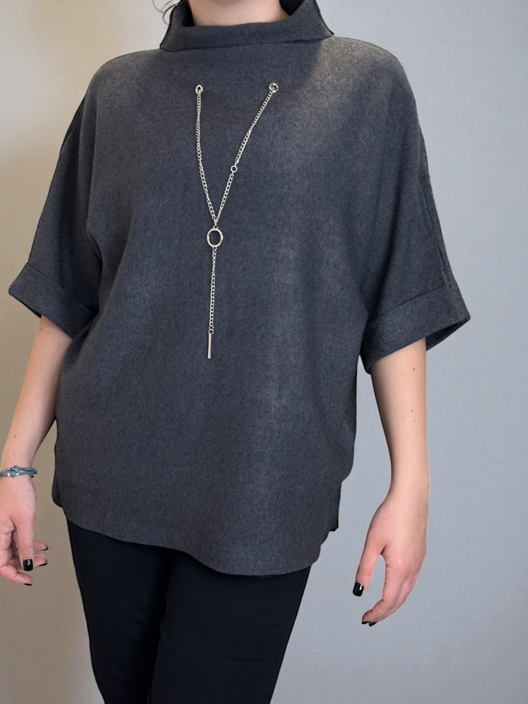 Πλεκτό Πουλόβερ με Κολιέ Ready to Wear Πλεκτό Πουλόβερ με Κολιέ Ready to Wear