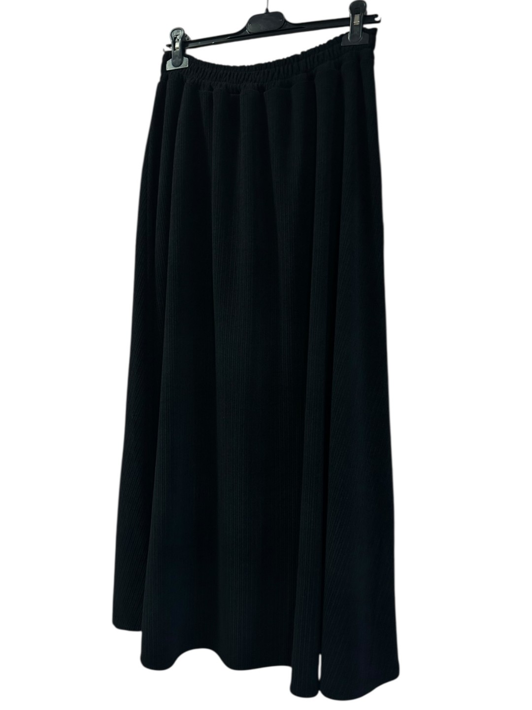 Φούστα κοτλέ με λάστιχο για καθημερινό στιλ Φούστα κοτλέ με λάστιχο για καθημερινό στιλ