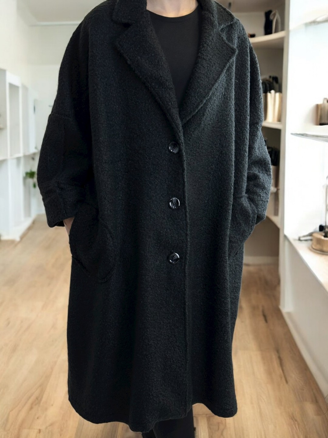 Παλτό μπουκλέ με άνετη γραμμή plus size Παλτό μπουκλέ με άνετη γραμμή plus size