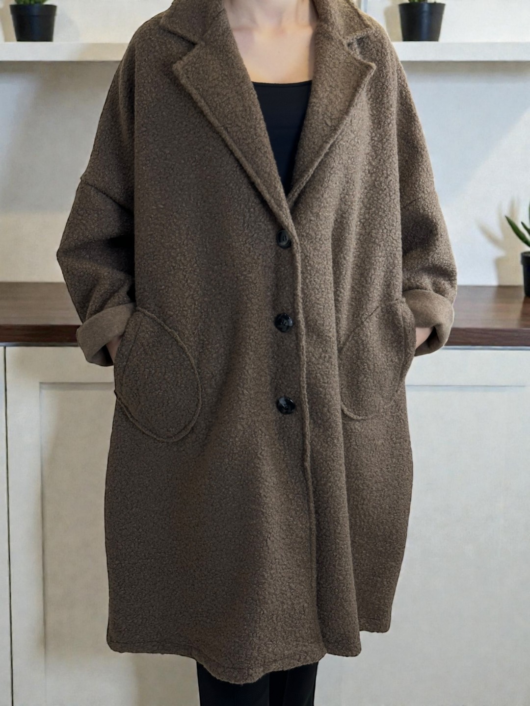 Παλτό μπουκλέ με άνετη γραμμή plus size Παλτό μπουκλέ με άνετη γραμμή plus size