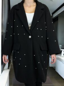 Λαμπερή παλτό ζακέτα plus size με στρας λεπτομέρειες