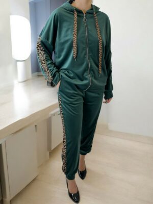 Βελούδινο Σετ με Μοτίβο Λεοπάρ