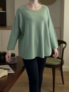 Πουλόβερ με Απαλή Στρογγυλή Λαιμόκοψη