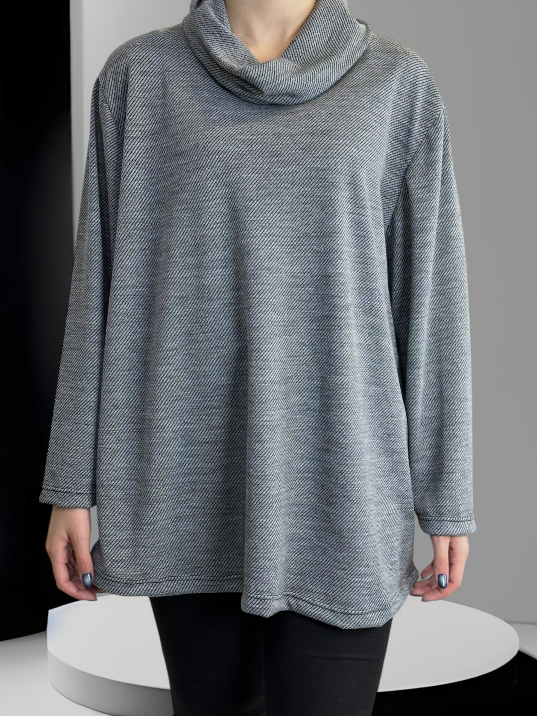 Σικάτη Μπλούζα με Χαλαρή Ζιβάγκο Λαιμόκοψη Σικάτη Μπλούζα με Χαλαρή Ζιβάγκο Λαιμόκοψη