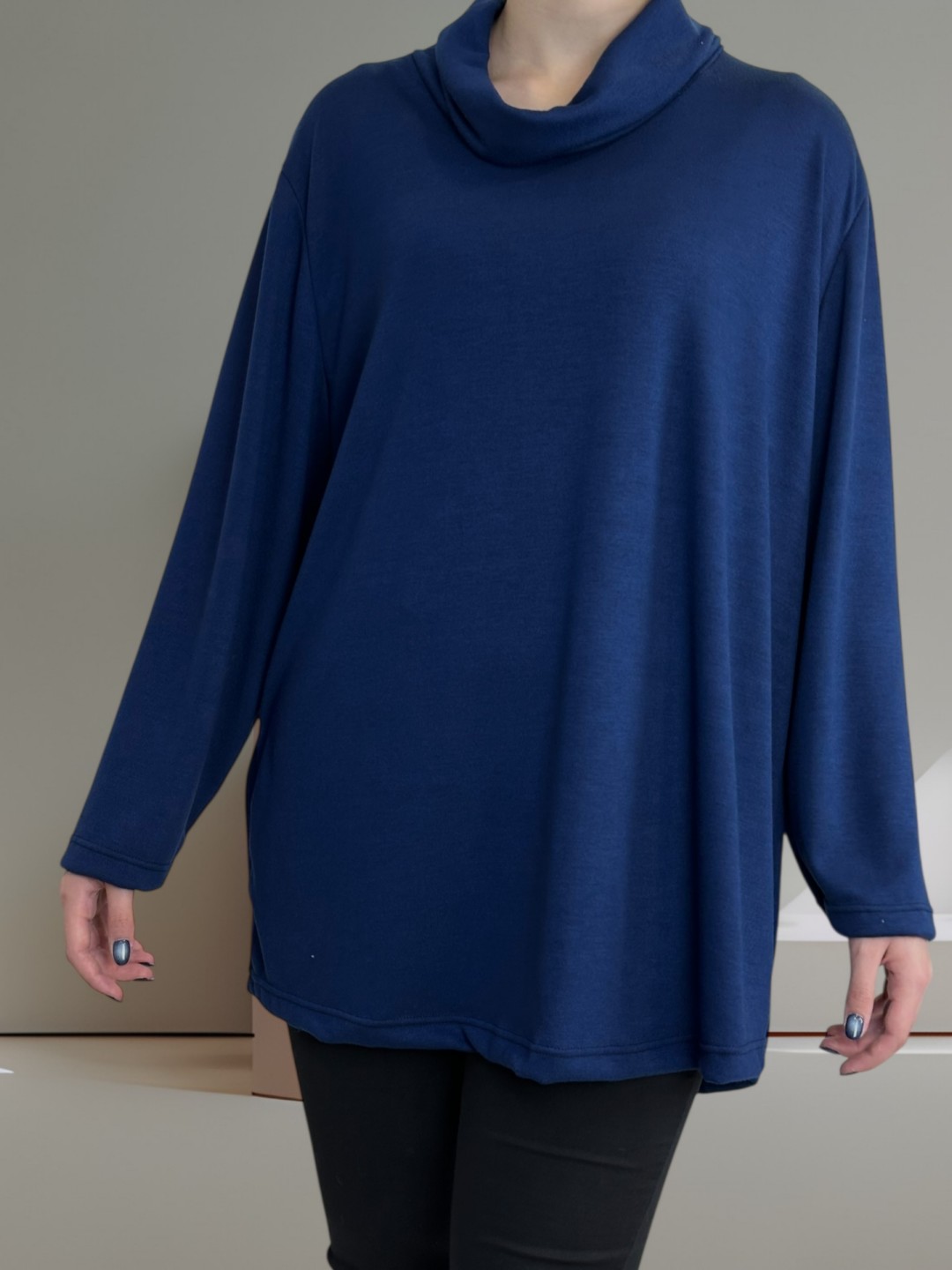 Σικάτη Μπλούζα με Χαλαρή Ζιβάγκο Λαιμόκοψη Σικάτη Μπλούζα με Χαλαρή Ζιβάγκο Λαιμόκοψη